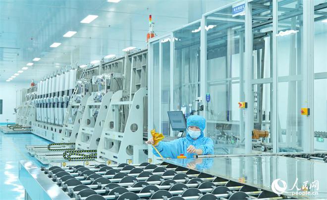 江西安遠 以智慧工廠建設(shè)為引擎，培育光電科技新質(zhì)生產(chǎn)力